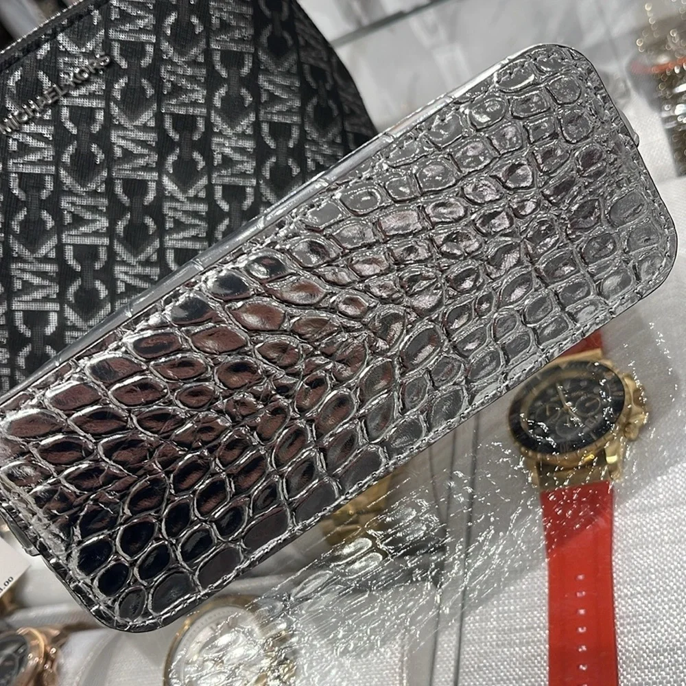Michael Kors Empire Sm Metallic Crocodile Embossed Leather Travel Pouch Silver